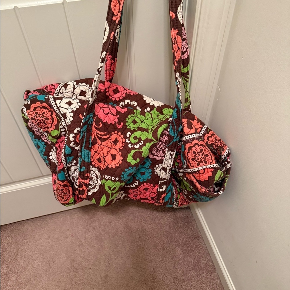 Vera Bradley duffle bag - Picture 2 of 5